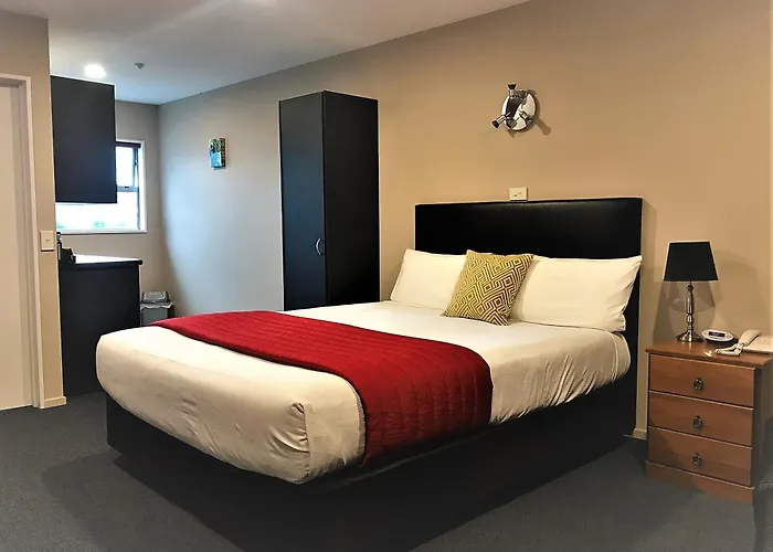 Phoenix Motels