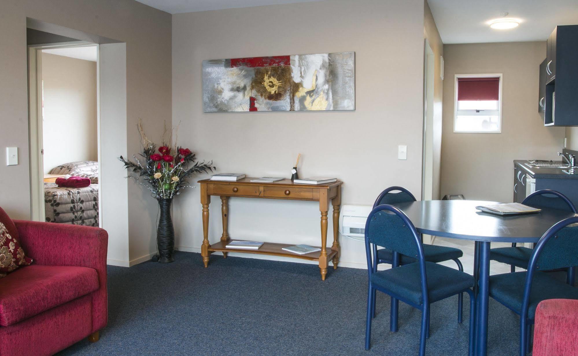 Motel Phoenix 4*